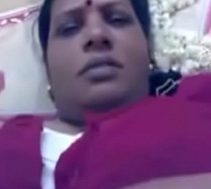 Madurai mallu maami mulaiyil paal kudikum iyar tamil